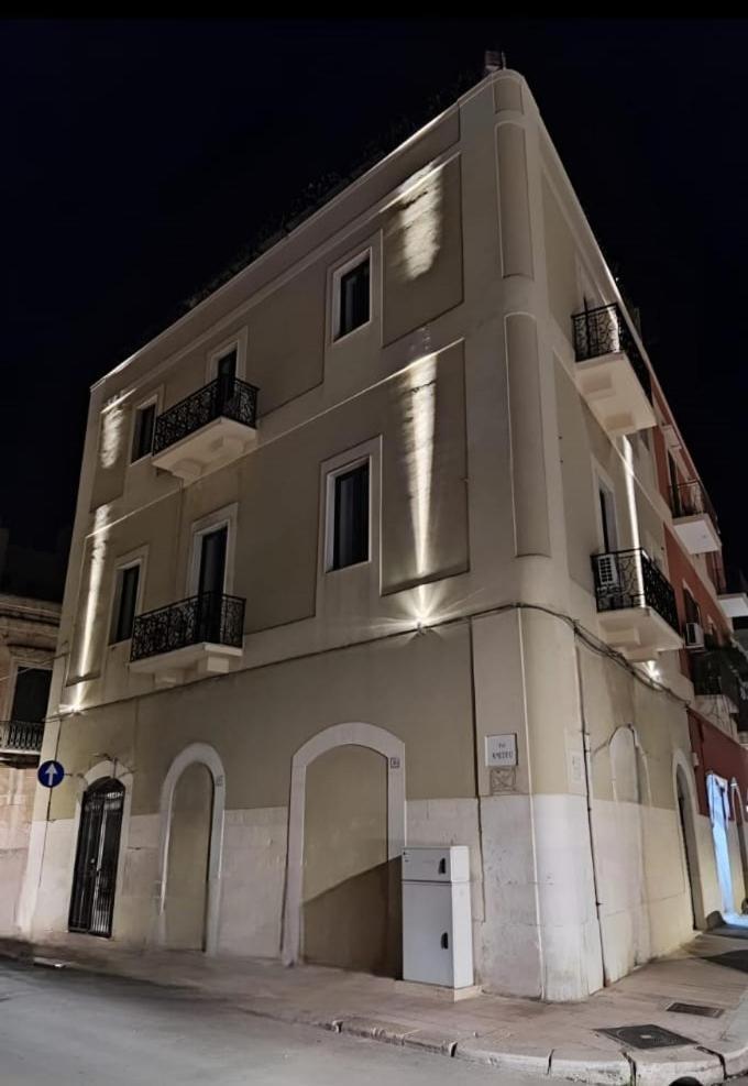 Trani Residence Eksteriør bilde